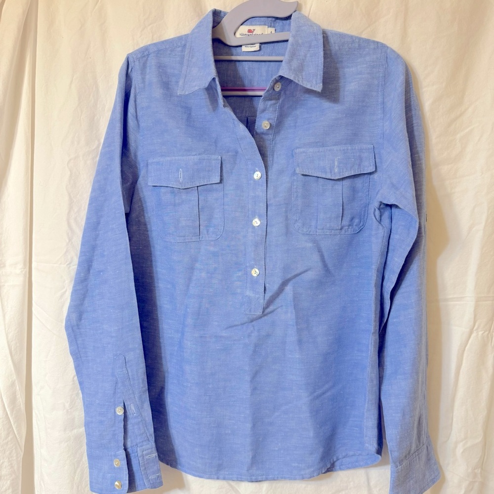 Vineyard Vines Women’s Blue 1/2 Button-Up Shirt
